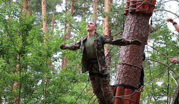  Zamrzenica - ASG sily specjalne - domki